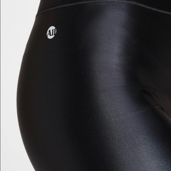 All access shiny leggings and sports bra - Picture 3 of 6